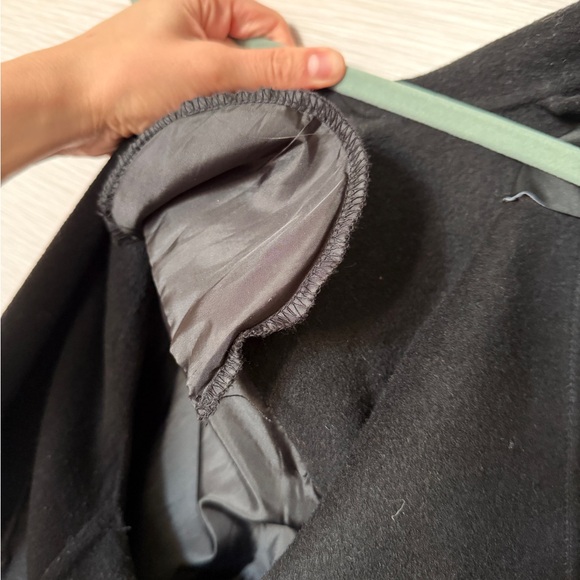 TAHARI Black Coat in XS - Picture 7 of 14